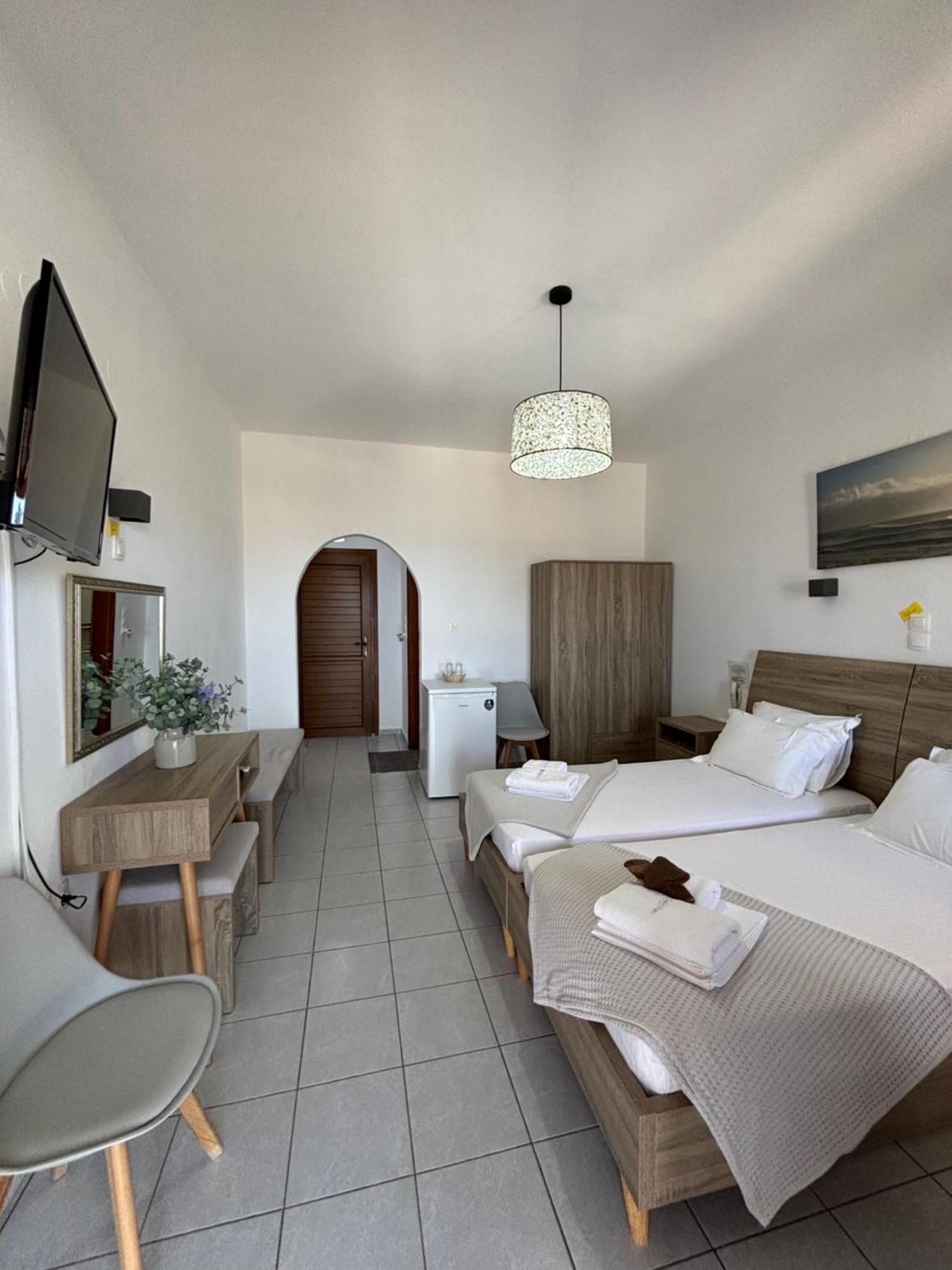 Galini Hotel 2*